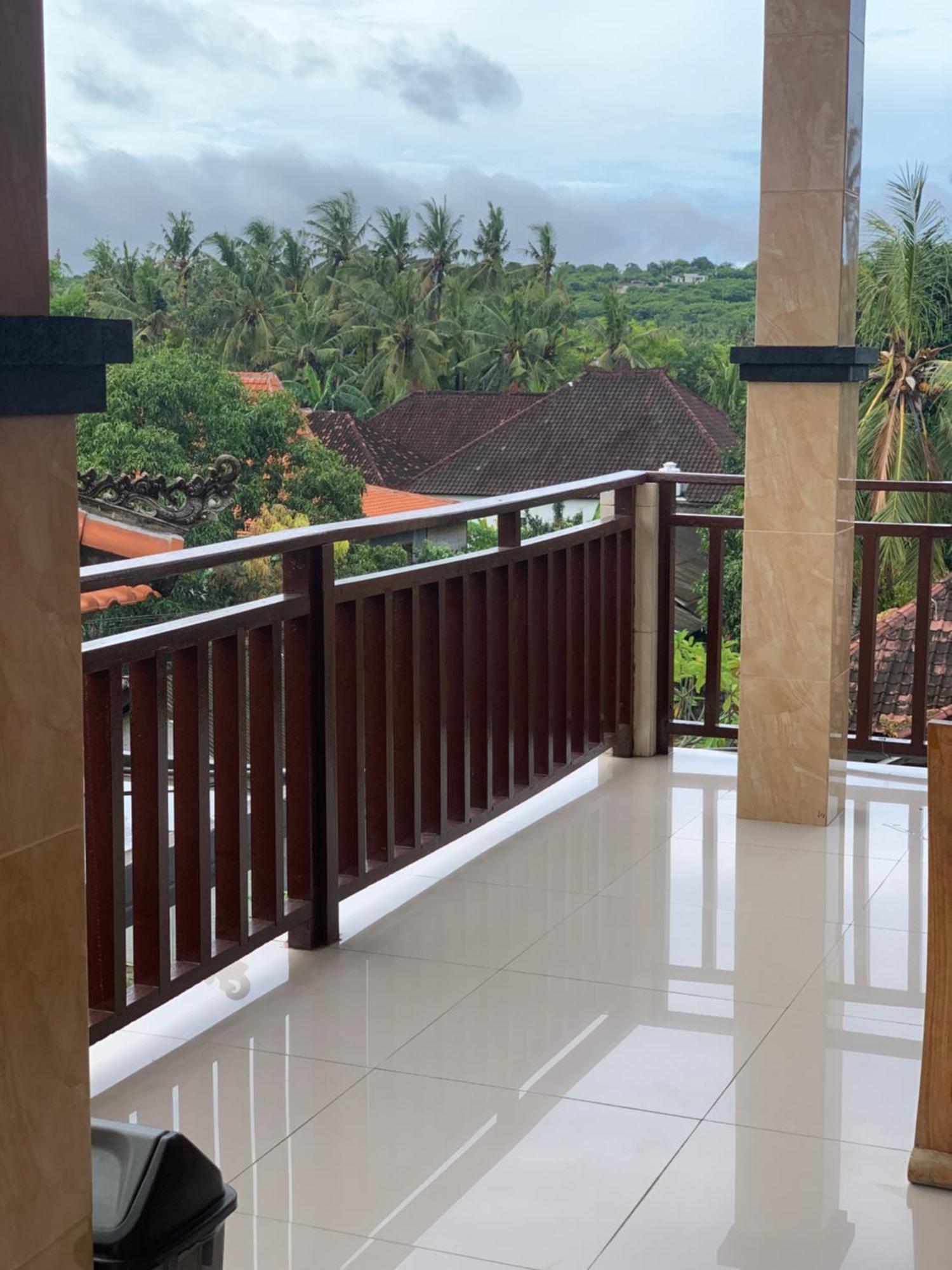 Bima Homestay Lembongan Esterno foto